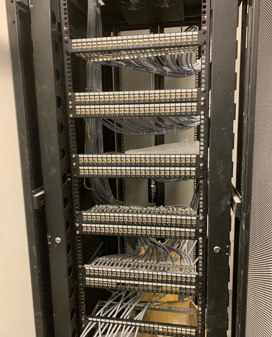 פריסת תשתית משרדים